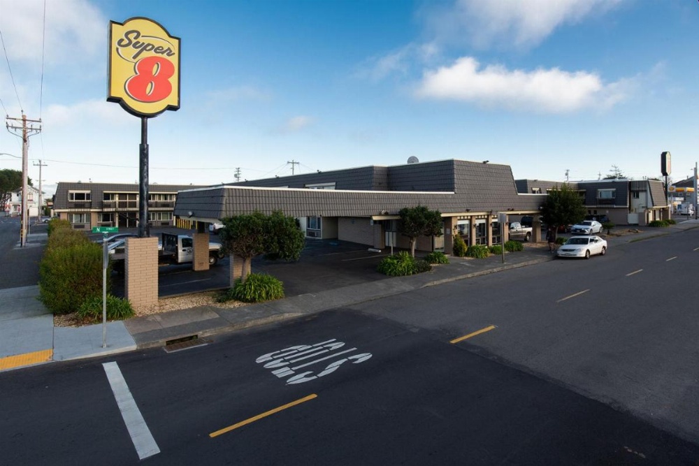 Super 8 by Wyndham Eureka Image 7